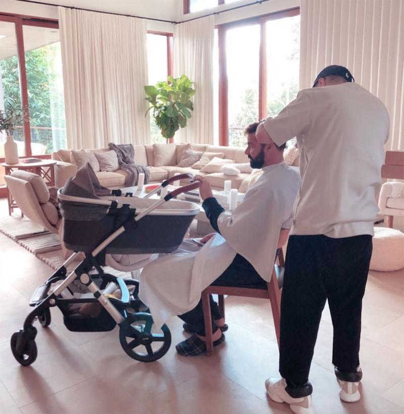 Ricky Martin a publicat prima fotografie cu fiica lui! Cântărețul, mesaj emoționant despre fetiță! Cum le explică copiilor lui că au doi tați - Foto