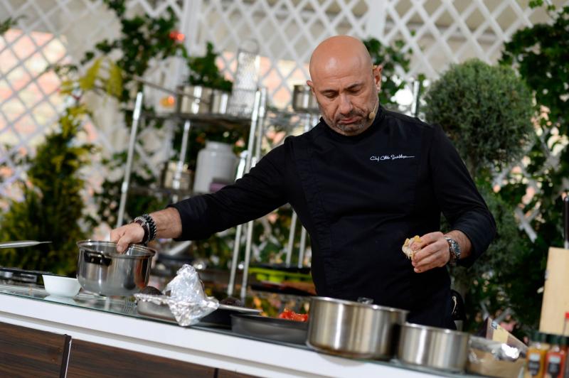 Nicolai Tand jurizează lupta amuletelor la „Chefi la cuțite”