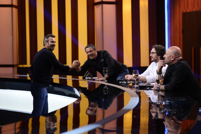 Număr record de preparate în audițiile pe nevăzute ale sezonului special Chefi la cuțite