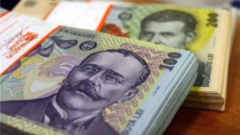 Ajutor de la stat pentru motorină! Ce români pot primi bani pentru combustibil