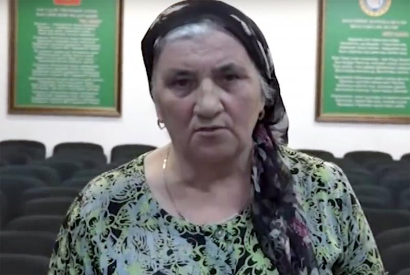 A fost obligată să recunoască faptul că este vrăjitoare și să se lepede de păcate, în direct! „Eram pe calea greșită”