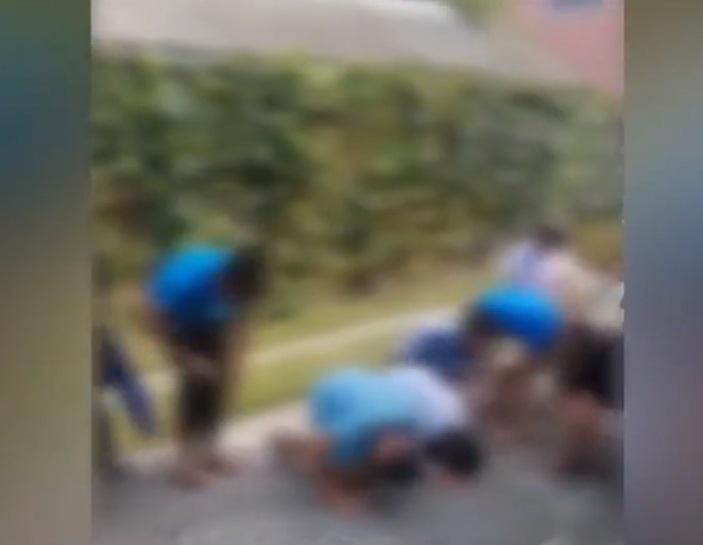 Copii torturați la Sălaj, în numele credinței! Cei mici, umiliți și forțați să sărute asfaltul! „Hai, până terminați...”