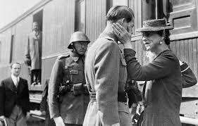 Familia Regală îi va îndeplini cea mai mare dorință Regelui Mihai. Osemintele Reginei Mamă Elena vor fi repatriate