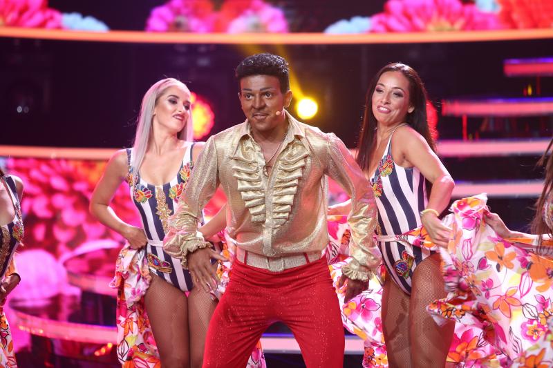 Spectacol la „Te cunosc de undeva!”, sezonul 14, ediția trei! Bella Santiago, transformată în Petrică Mâțu Stoian!