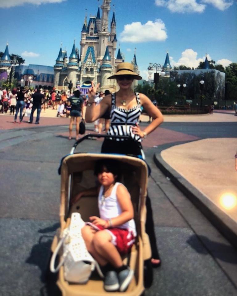 Noi imagini cu fiul Gabrielei Spanic, cel care ar fi fost ”otrăvit” de fosta asistentă a actriței. Cum arată acum | FOTO