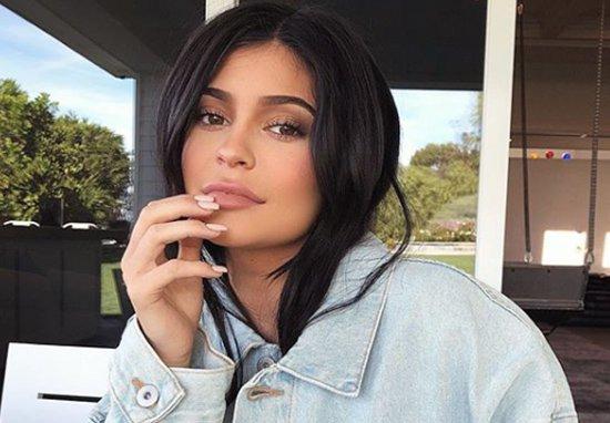 Veste șoc! Kylie Jenner, internată de urgență la spital! Medicii, în stare de alertă