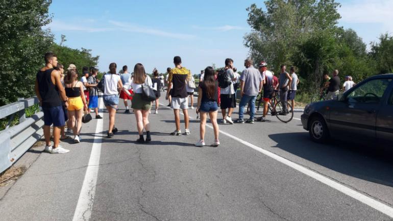 Un român de 18 ani a fost găsit mort pe marginea drumului în Italia. Ultima dată a fost văzut într-un club