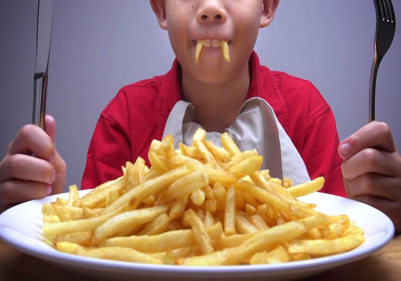 Un băiat a orbit de la cartofii prăjiți! Ce cantitate a cauzat nenorocirea