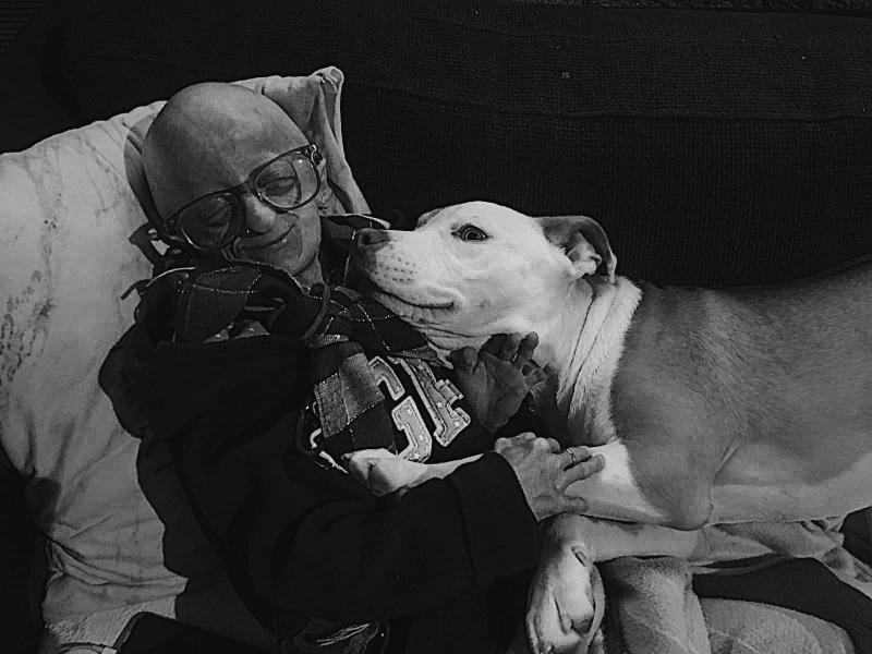 Povestea Claudiei, fata care s-a născut bătrână: „Am doar 20 de ani, dar arăt de 140. Viața, oricât ar fi de scurtă, trebuie trăită din plin”