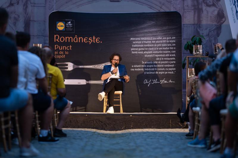 Chef Florin Dumitrescu a lansat cartea „Românește. Punct și de la capăt”, o dublă premieră pentru gastronomia românească