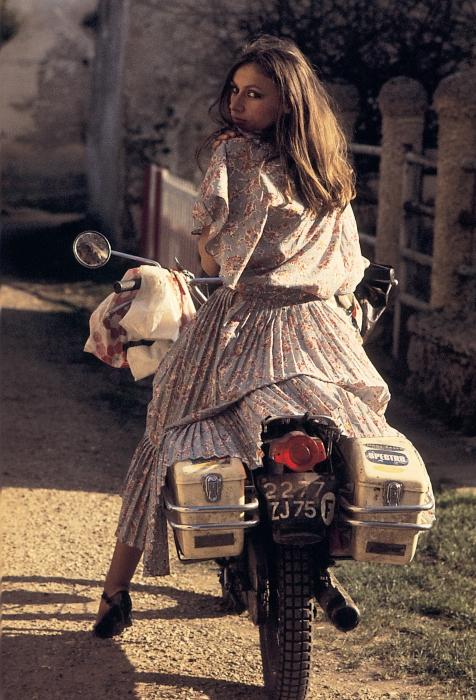 Ea este prima femeie care a făcut înconjurul lumii pe motocicletă: „Am urmat vântul”