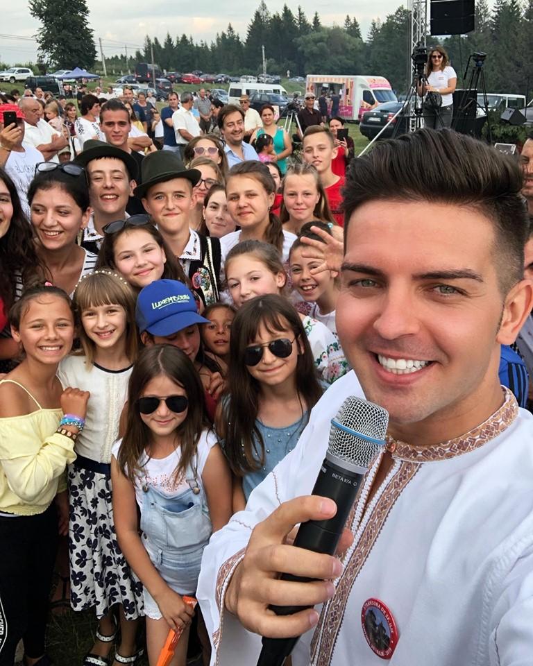 A venit din Ucraina, s-a îndrăgostit de București și este pregătit pentru transformări, la „Te cunosc de undeva!”. Grigore Gherman, interviu exclusiv pe AntenaPlay