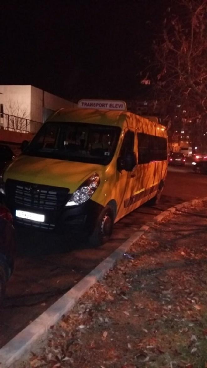 Pericol major pentru elevi, chiar înainte de începerea școlii! Ce au descoperit polițiștii