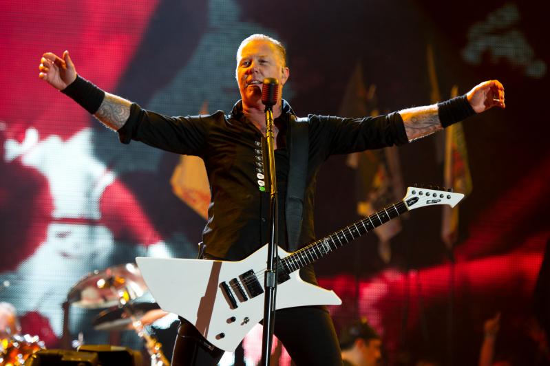 „Let's do this!” Cum a ajuns Metallica să doneze un sfert de milion de euro pentru copiii din România