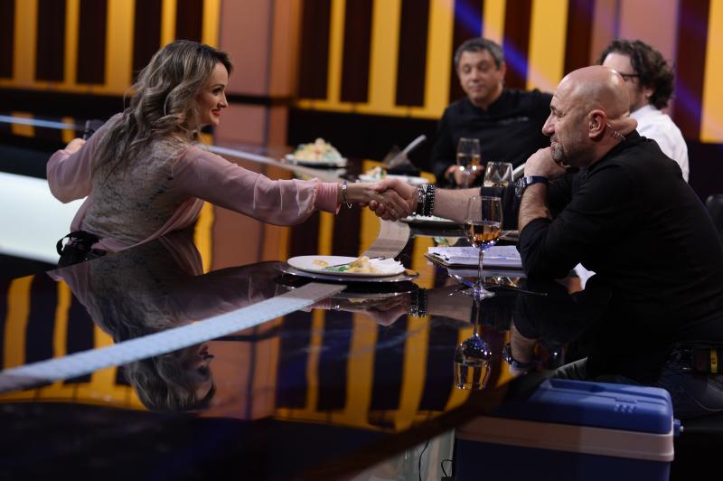 Farfurii inedite și povești în premiera sezonului 7 "Chefi la cuțite". Scărlătescu, marele câștigător al amuletei din prima ediție