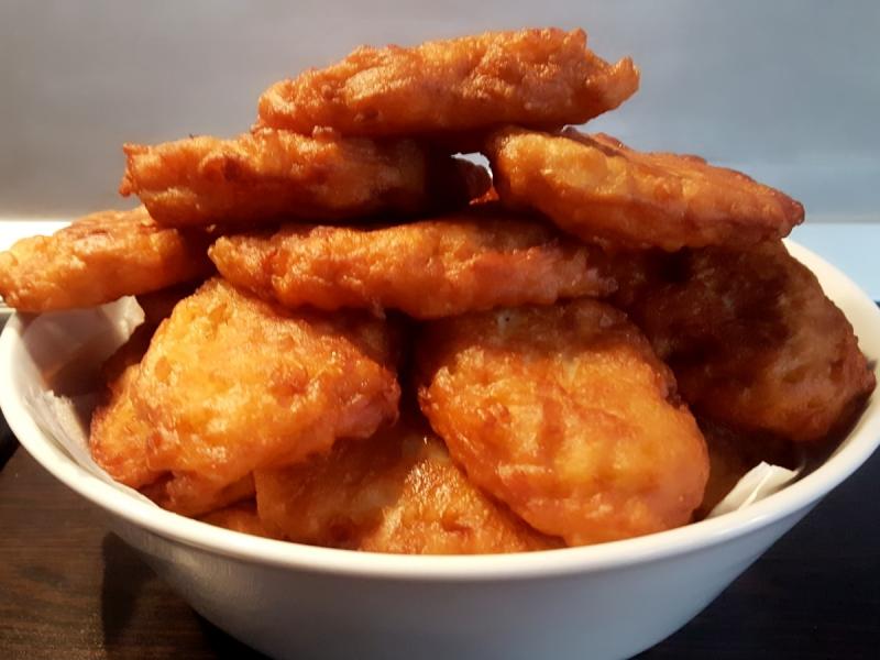 Cum se fac cele mai gustoase și aromate Gogoși cu mere și scorțișoară? Rețetă simplă și rapidă de desert delicios.