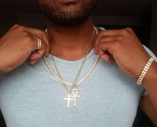 Românii trebuie să știe! Ce semnificație are crucea Ankh, pe care o poartă tot mai mulți?