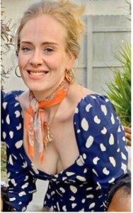 FOTO | Cântăreața Adele, fotografie horror! Este numai piele și os! Fanii au fost îngrijorați felul în care oasele îi "străpung" pielea