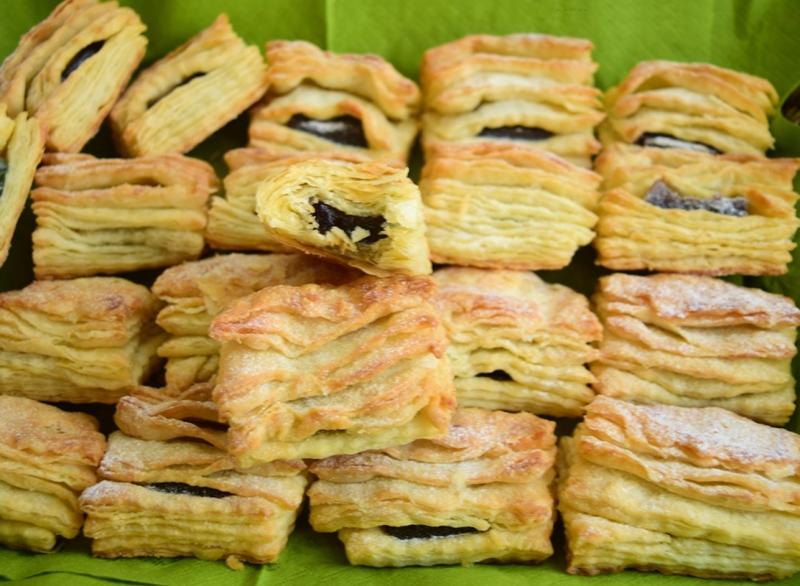 Tot ce trebuie să știm despre delicioasele croissante și o Rețetă de Haioș din bucătăria ungurească