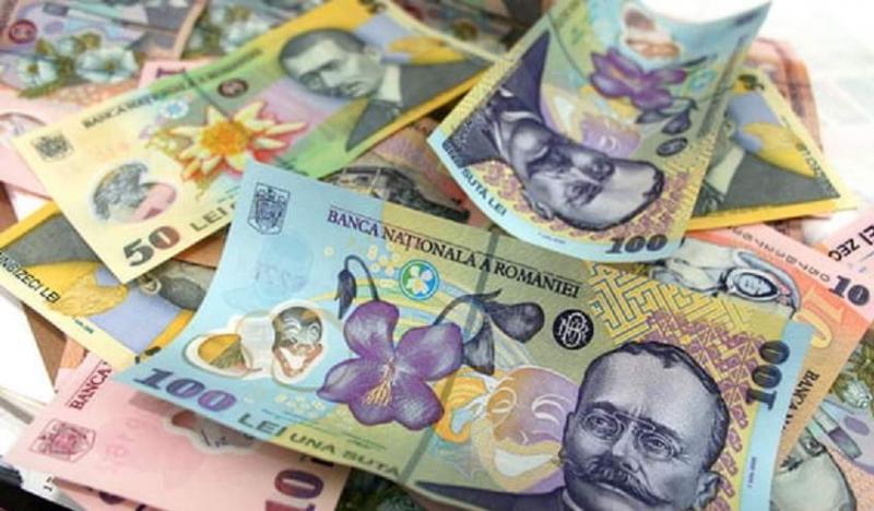 Veste uriașă! Două creșteri salariale pentru o categorie de români! Cine primește mai mulți bani în 2020