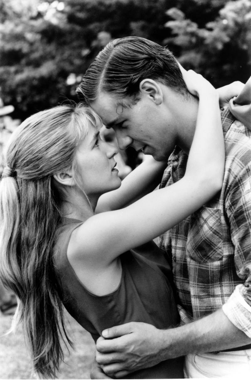 Danielle Spencer și Russell Crowe în filmul The Crossing (1990)