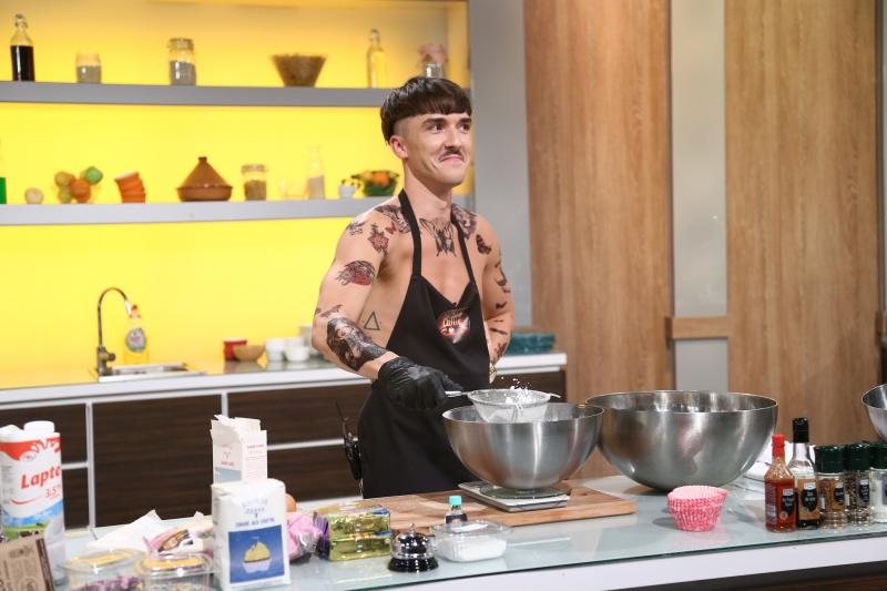 „Chefi la cuțite” a fost lider de audiență pe toate segmentele de public! Ce se întâmplă în ediția următoare