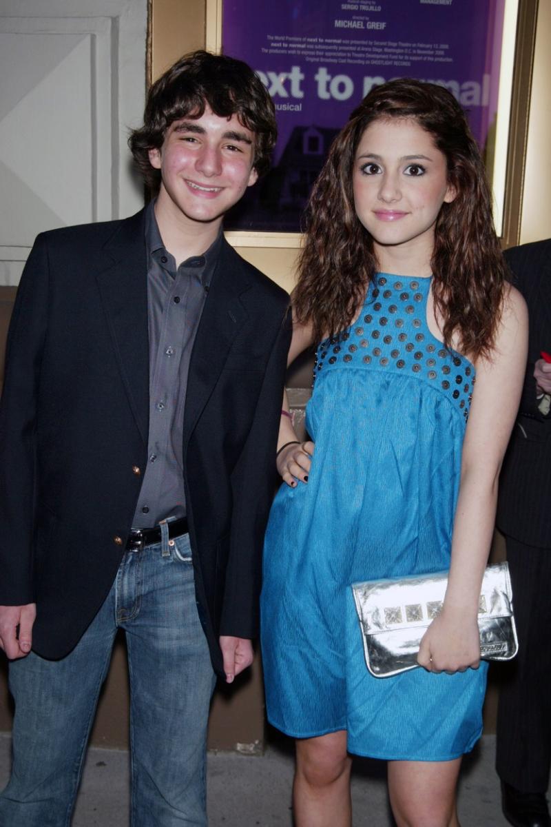 Ariana Grande în perioada filmărilor pentru musicalul ''13''