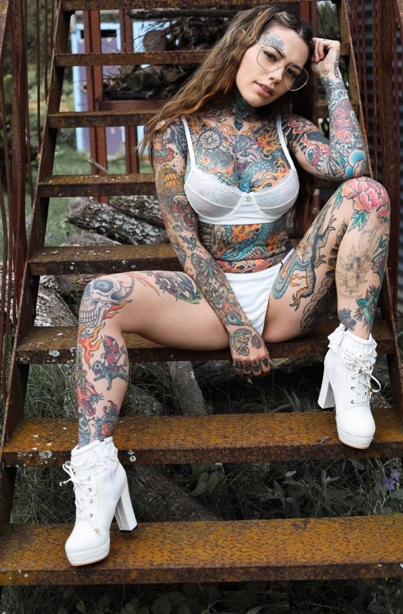 Tigerlilly Shelton, femeia plină de tatuaje