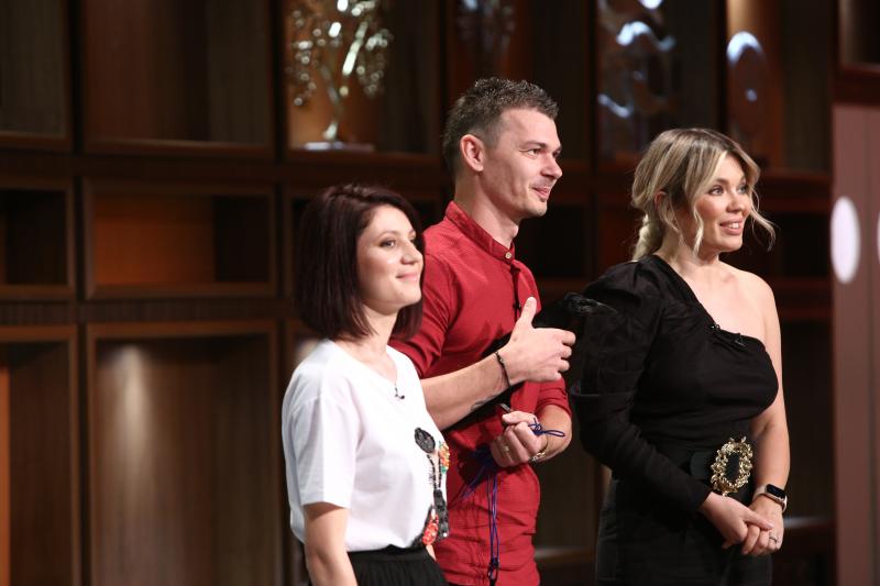 Simona Modoran a făcut senzație cu cioara Cronco, la emisiunea „Chefi la cuțite”! „Acum mai nou a început să latre”