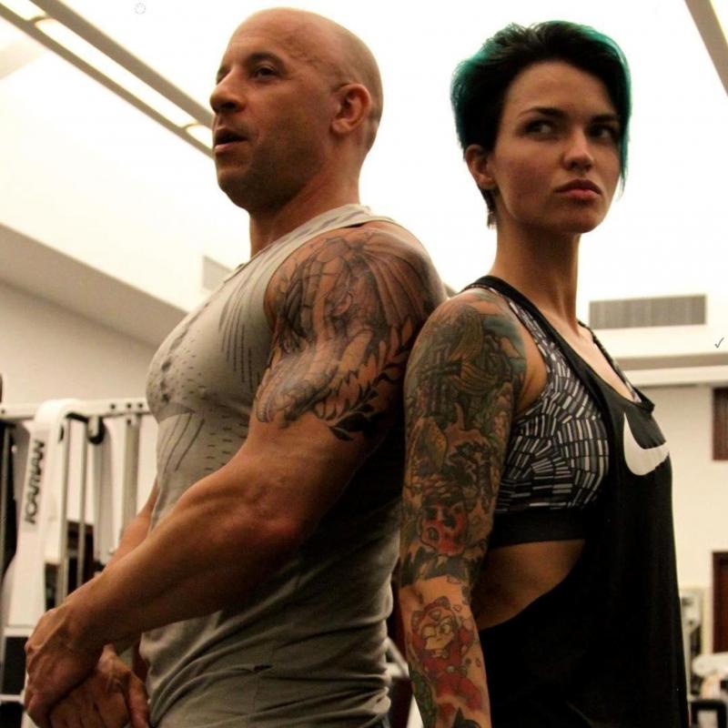 Cine sunt actorii plătiți cel mai bine. Sume uriașe de până la 87,5 milioane de dolari intră în conturile lor