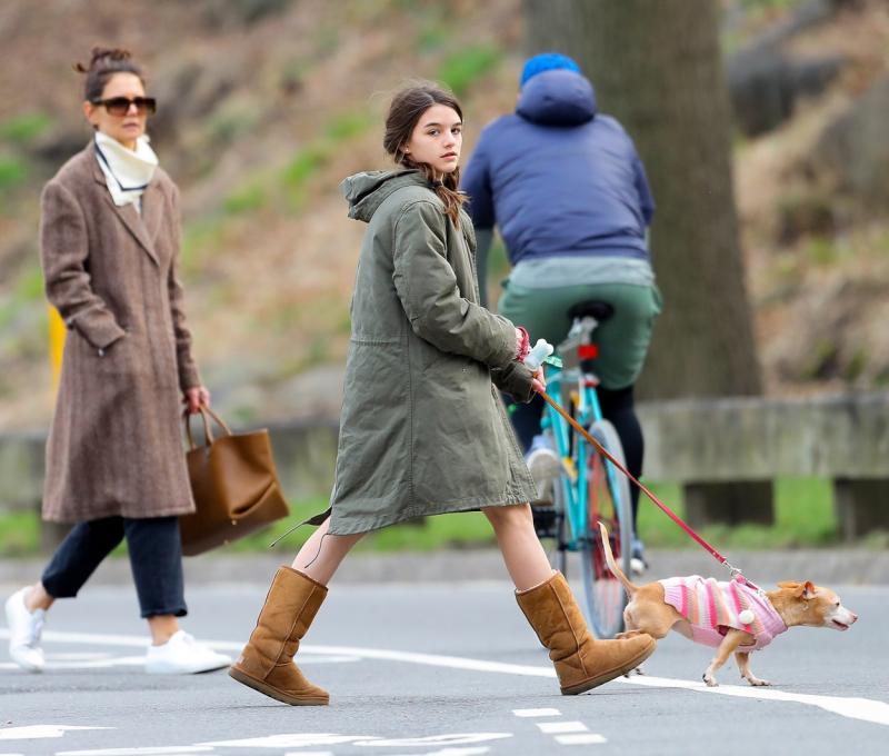 Cât a crescut și cum arată acum Suri, fetița lui Tom Cruise cu Katie Holmes