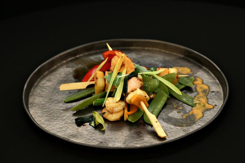 Chef Sorin Bontea a pierdut un concurent la Chefi la cuţite. Emisiunea, lider de audienţă pe toate segmentele de public