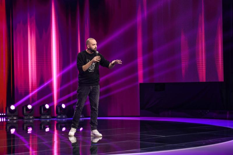 Vio este invitat special la iUmor, duminică, de la 20.00, la Antena 1