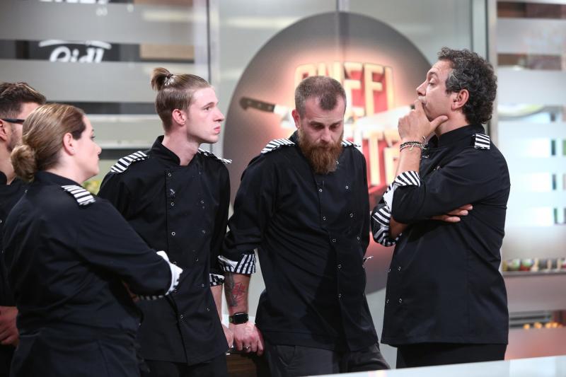 Aseară, chef Sorin Bontea şi-a folosit amuleta şi a întors un concurent de la eliminare. Chefi la cuțite, record de audiență