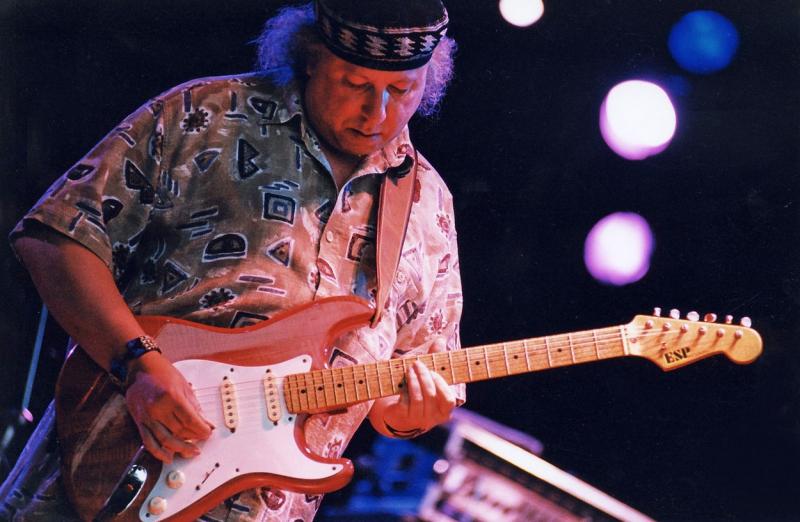 Vedete care au murit în 2020