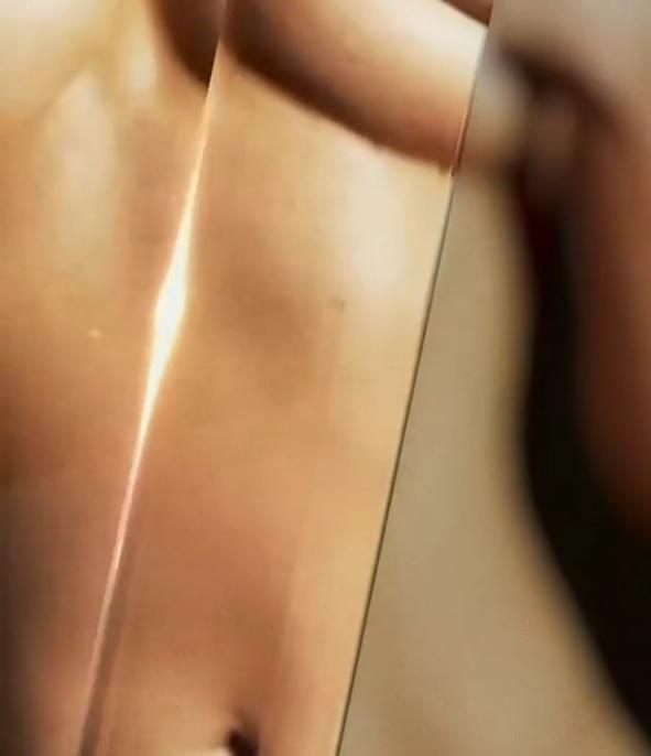 Jennifer Lopez a pozat nud la 51 de ani. Corpul vedetei nu mai e acum un mister pentru nimeni