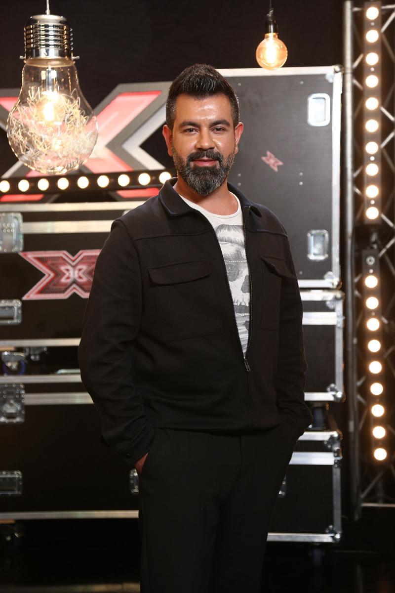 Concurenți din toate colțurile lumii încep lupta în Bootcamp-ul X Factor, în grupa Deliei