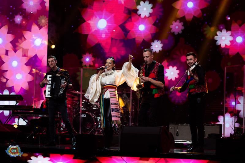 Vlăduța Lupău, petrecere pe scena de la Marea Unire ZU