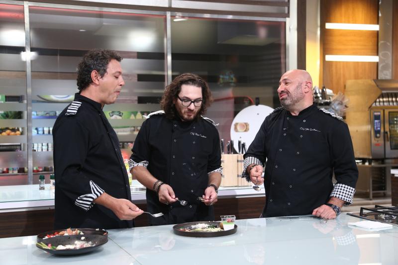 Sorin Bontea, Florin Dumitrescu și Cătălin Scărlătescu în edițai 39 din sezonul 8 „Chefi la cuțite”