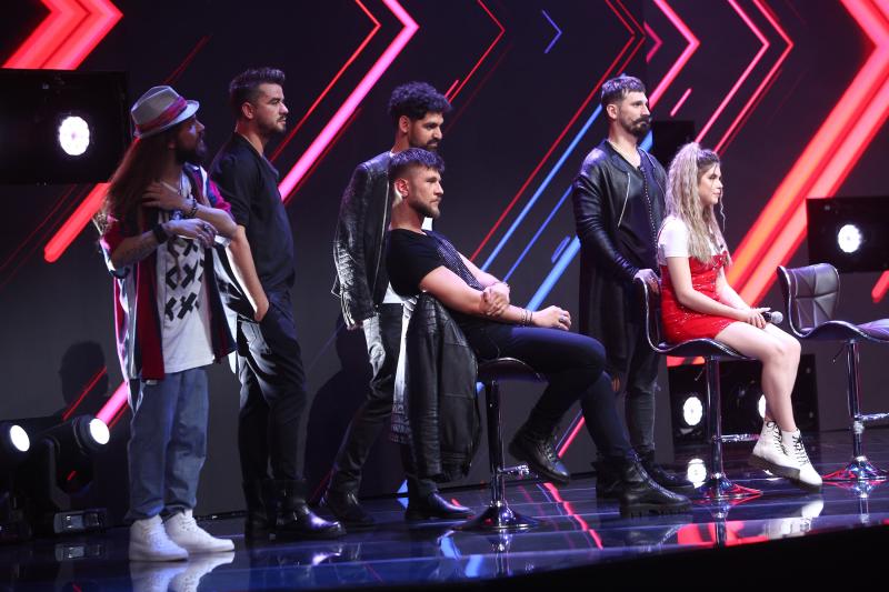 X Factor 3 decembrie 2020. Trio Eva, trupa care a impresionat cu voce și coregrafie în Bootcamp. Alegere grea pentru Florin Ristei