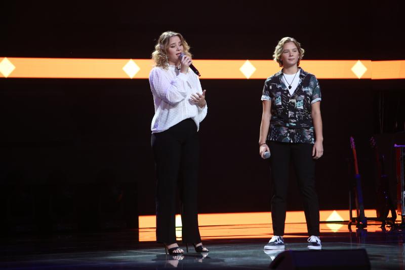 X Factor 3 decembrie 2020. Gemenele Conta, cel mai emoționant moment din Bootcamp. I-au cucerit pe jurați din primele secunde