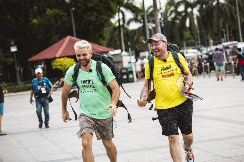 Situații limită în Asia Express, sezonul 3. Alex Abagiu și Radu: ”Avem nevoie de medicamente pentru astronauți”