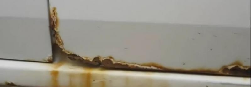 Cum arăta mașina Poliției cu care agenții au ieșit să controleze ITP-ul șoferilor. Dialog aprins cetățean-polițist