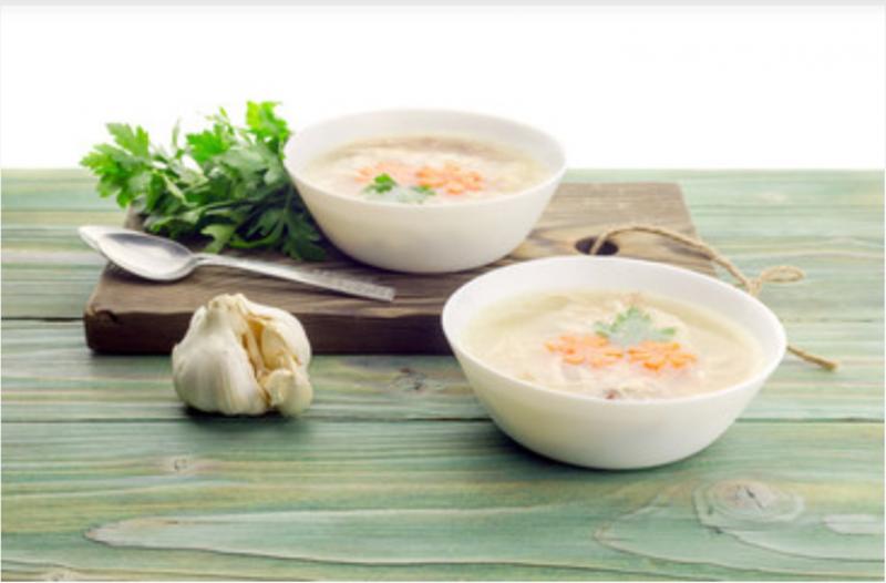 De Moșii de iarnă se împart vase noi cu piftii, răcituri sau cotoroage. Rețete de piftii, răcituri sau cotoroage.