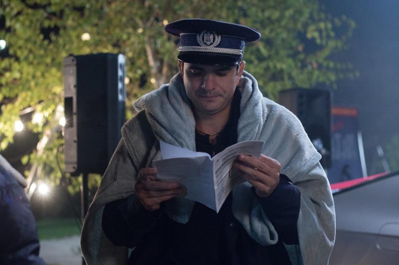 Ce le-a pus bețe în roate actorilor, în timpul filmărilor sezonului 2 „Mangalița”: „Eram ud până la piele, iar maxilarul îmi era încleștat”