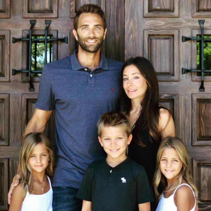 Sunt cele mai frumoase gemene din lume și trăiesc o dramă imensă! „Ne îndreptăm spre spital”