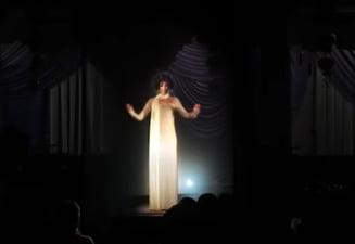 "Mă emotionez când o văd" Turneul sub formă de hologramă al lui Whitney Houston începe la 25 februarie în Europa