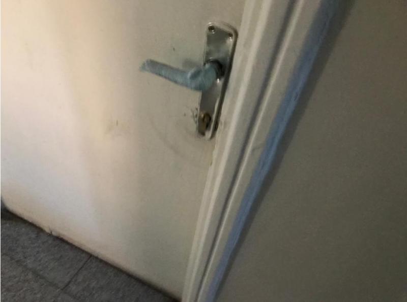 Ce au făcut angajații unei primării din Olt, ca să scape de gripă! Imaginea e virală