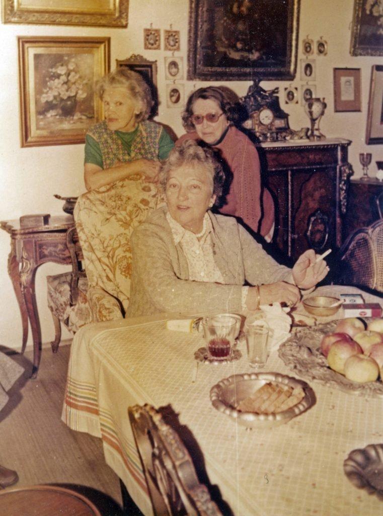 Fotografii din casa femeii care a murit săracă, deși deținea bunuri de peste 1,5 milioane de euro