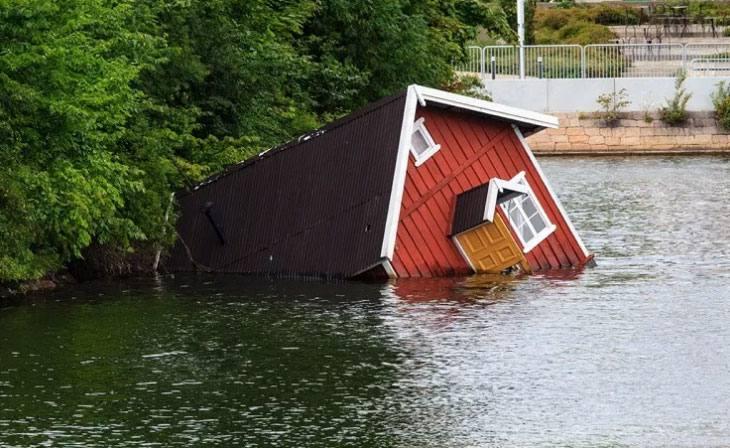 Imagini apocaliptice din Noua Zeelandă. Pentru prima dată în istoria țării s-a emis cod roșu de intemperii, 2.000 de persoane au fost evacuate